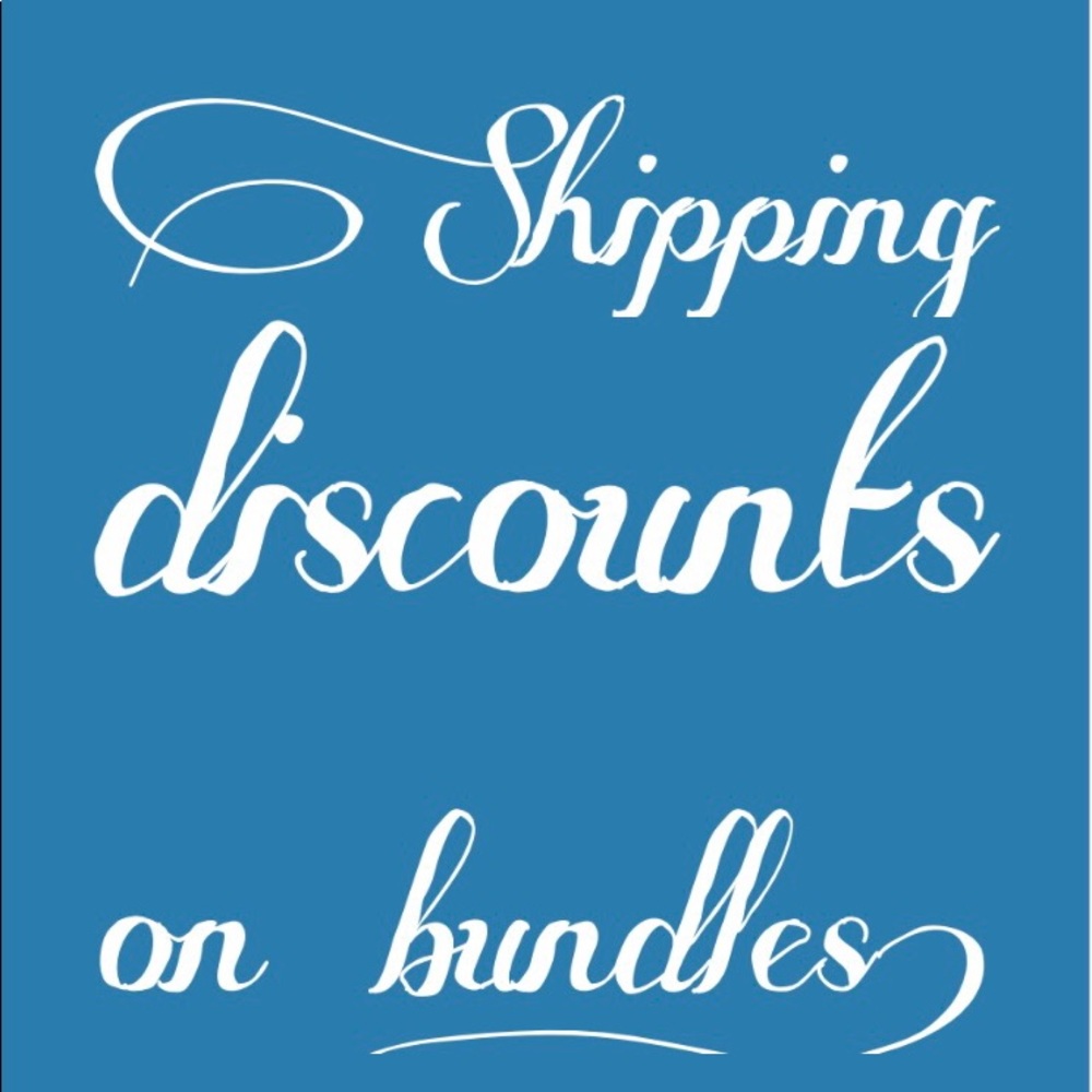 Shipping discounts on bundles